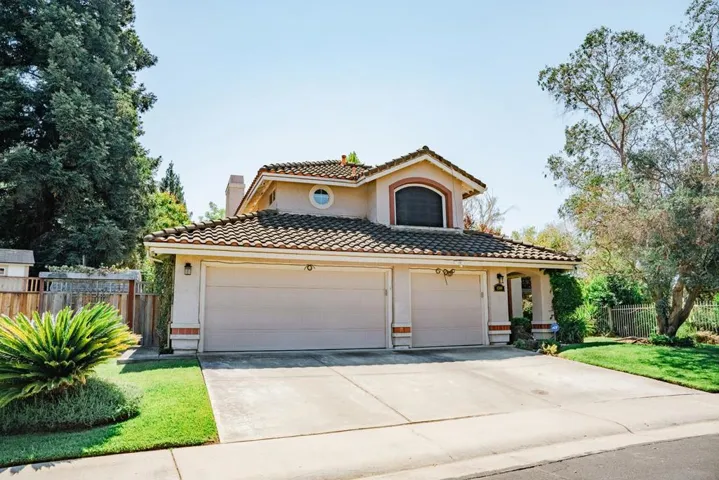 8300 Kiawah Court, Elk Grove, California 95758