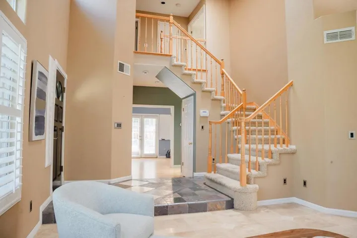 8300 Kiawah Court, Elk Grove, California 95758