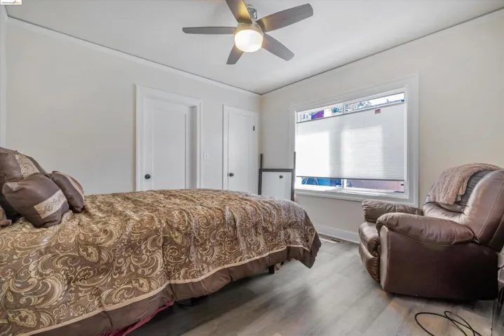 8017 Dowling St, Oakland, California 94605