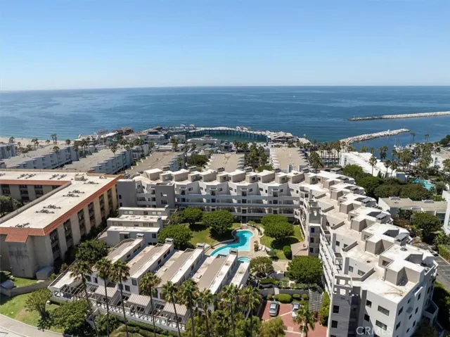 530 The Vlg 114, Redondo Beach, California 90277