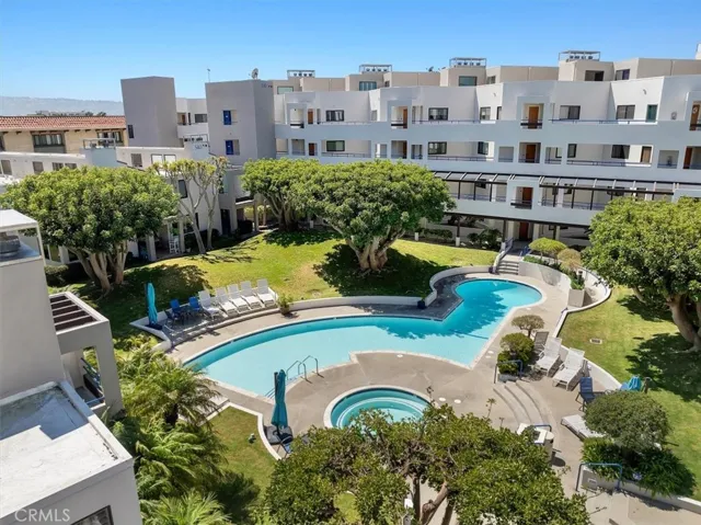 530 The Vlg 114, Redondo Beach, California 90277