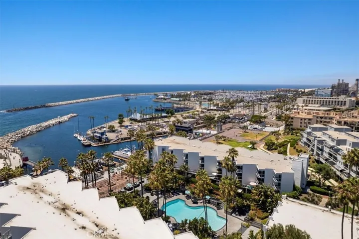 530 The Vlg 114, Redondo Beach, California 90277