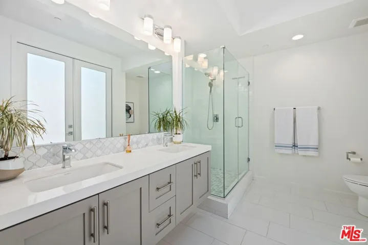3002 Marathon Street, Los Angeles, California 90026
