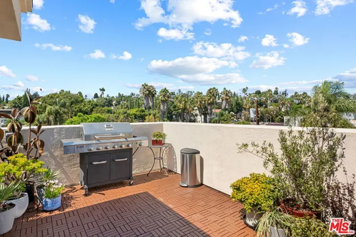 3002 Marathon Street, Los Angeles, California 90026