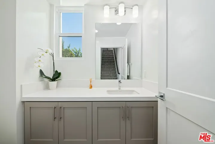3002 Marathon Street, Los Angeles, California 90026