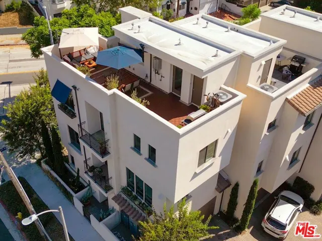 3002 Marathon Street, Los Angeles, California 90026