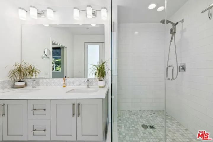 3002 Marathon Street, Los Angeles, California 90026