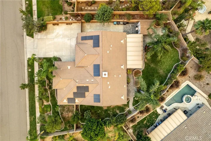 1789 Kapalua Bay Lane, Corona, California 92883