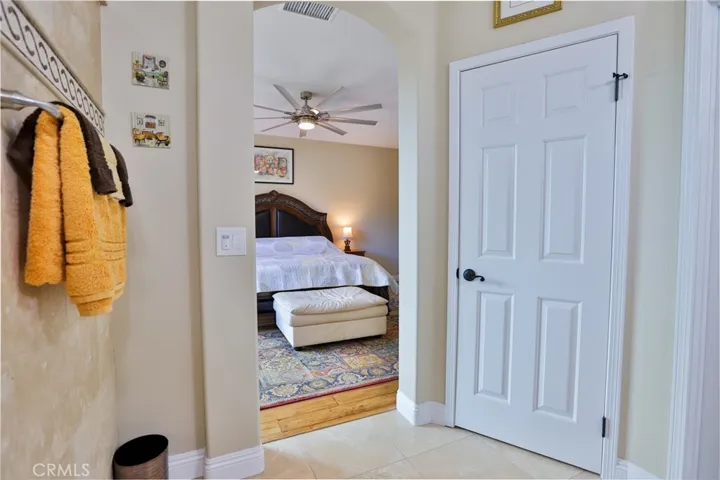 1789 Kapalua Bay Lane, Corona, California 92883