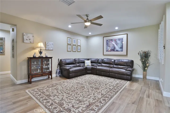 1789 Kapalua Bay Lane, Corona, California 92883