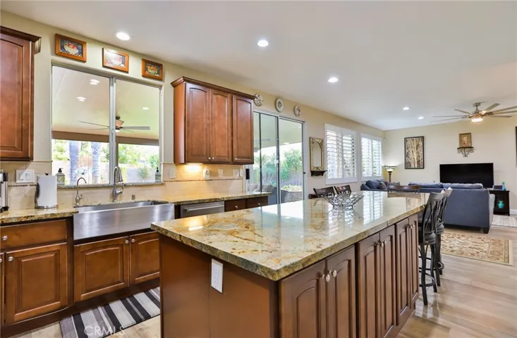 1789 Kapalua Bay Lane, Corona, California 92883