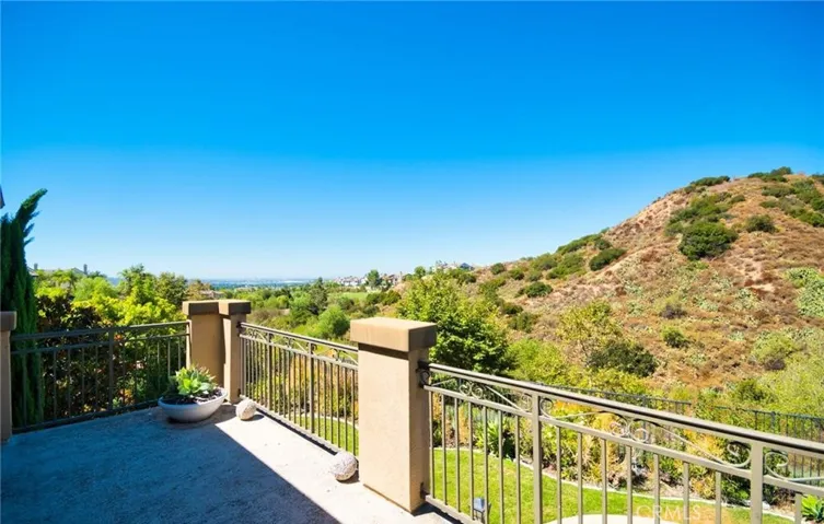 3811 Belgian Lane, Yorba Linda, California 92886