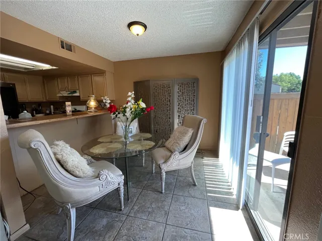 9250 Citrus Ave. E, Fontana, California 92335