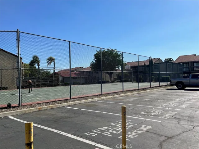 9250 Citrus Ave. E, Fontana, California 92335