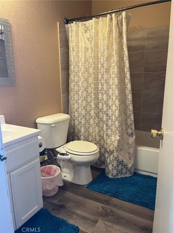 9250 Citrus Ave. E, Fontana, California 92335