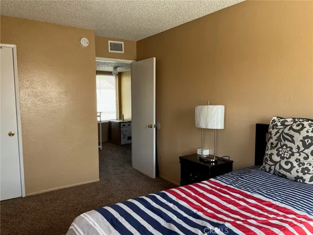 9250 Citrus Ave. E, Fontana, California 92335