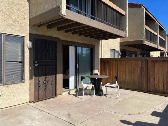 9250 Citrus Ave. E, Fontana, California 92335