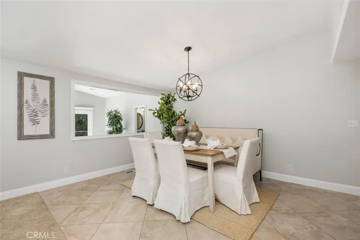 27540 Halescorner Road, Rancho Palos Verdes, California 90275
