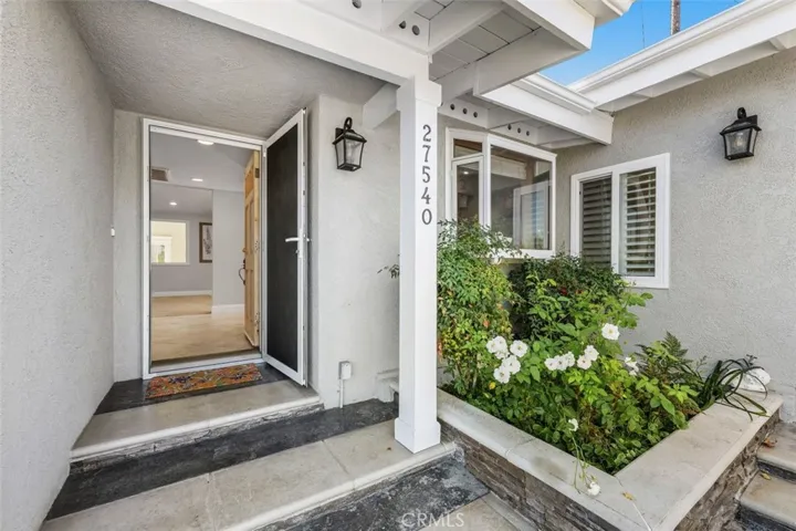 27540 Halescorner Road, Rancho Palos Verdes, California 90275