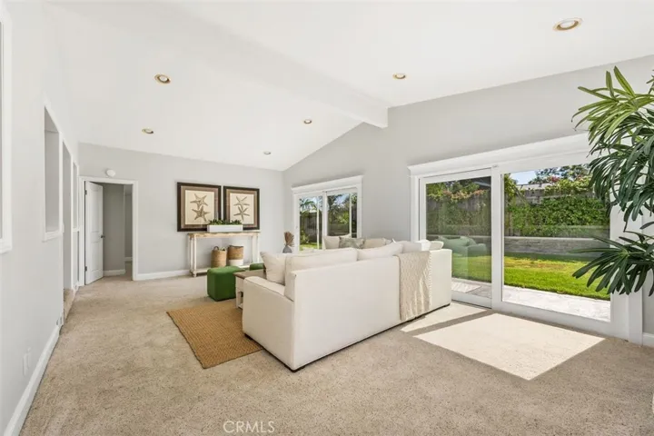 27540 Halescorner Road, Rancho Palos Verdes, California 90275