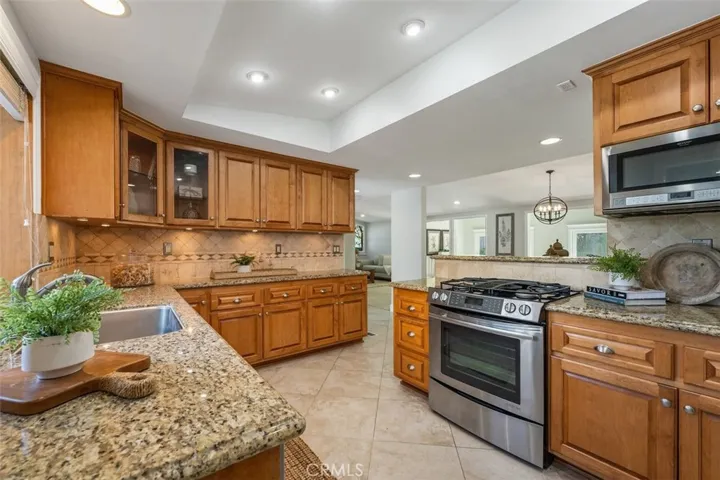 27540 Halescorner Road, Rancho Palos Verdes, California 90275