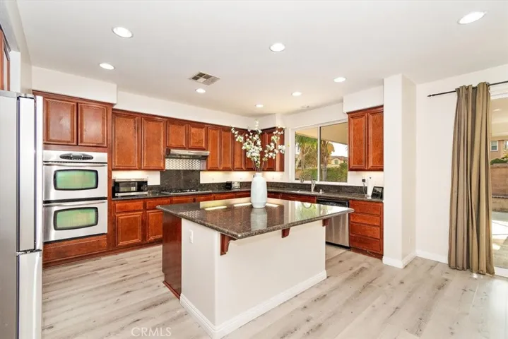 6629 Kenia Court, Corona, California 92880