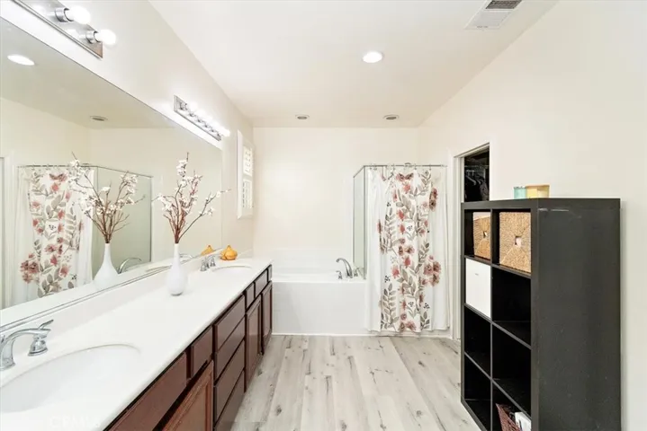 6629 Kenia Court, Corona, California 92880