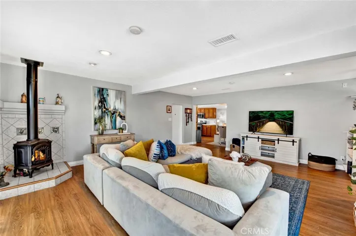 Family Room (Enclosed Patio)