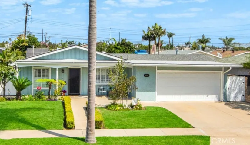 3 BD, 2 BA Single Story Home that has been Expanded to 1,704 Square Feet, this Square Footage is Including the Addition of an Amazing 528 SqFt Enclosed Patio that is Designed as a Huge Family Room, Plus Separate Office