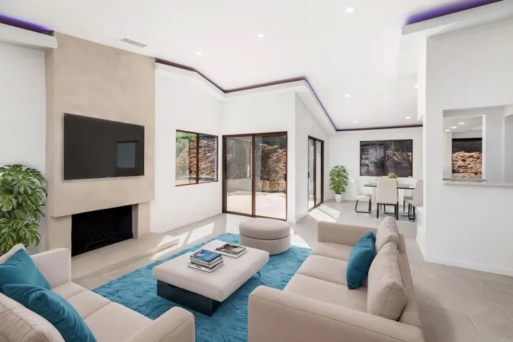 887 Willow Tree Lane, Fallbrook, California 92028