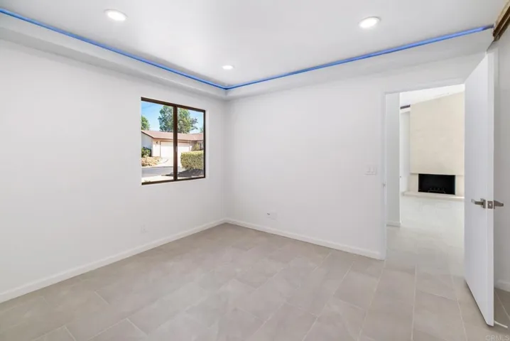 887 Willow Tree Lane, Fallbrook, California 92028