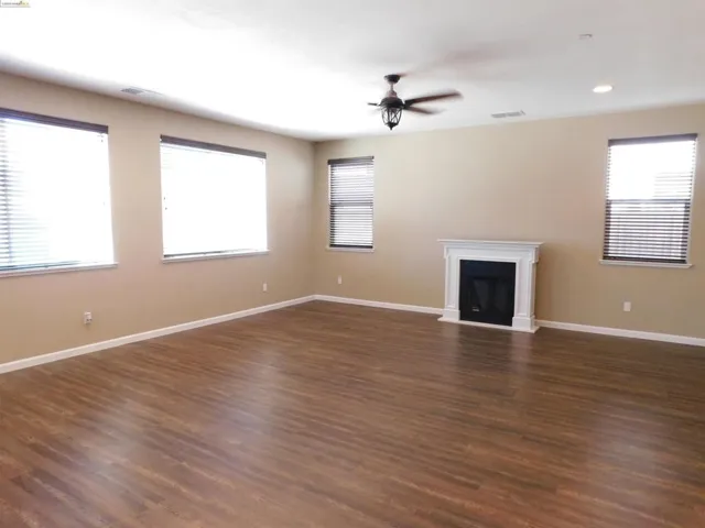 855 Dunmore St, Oakley, California 94561