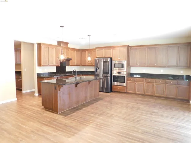 855 Dunmore St, Oakley, California 94561