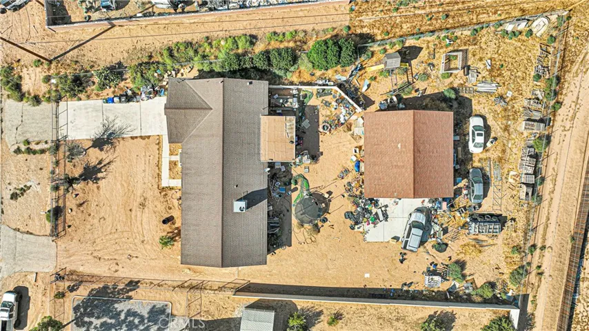 16817 Navajo Road, Apple Valley, California 92307