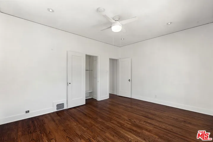 174 N Sycamore Avenue, Los Angeles, California 90036