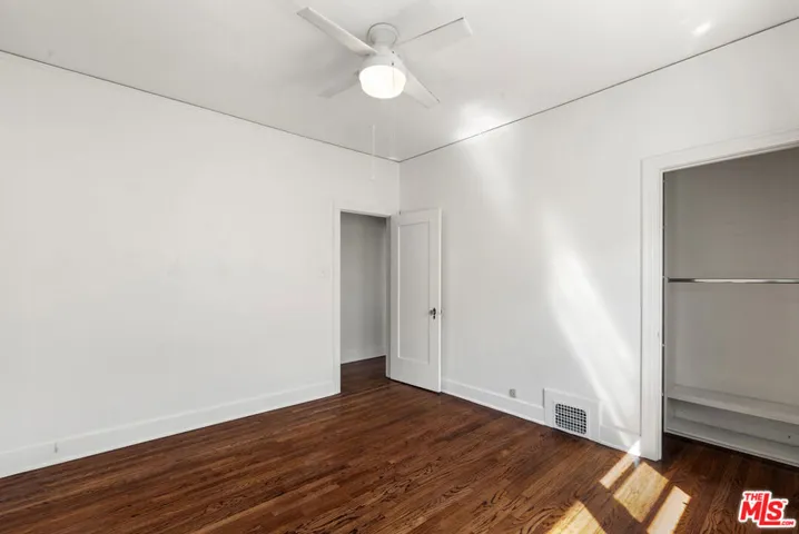 174 N Sycamore Avenue, Los Angeles, California 90036