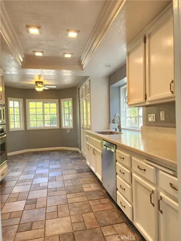 2058 Calle Leandro, San Dimas, California 91773