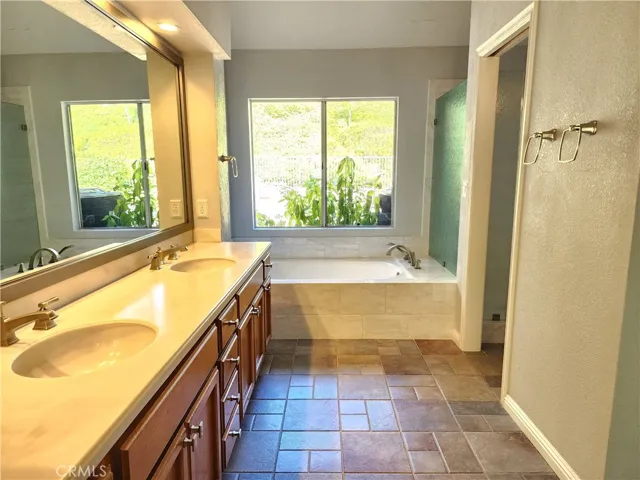 2058 Calle Leandro, San Dimas, California 91773