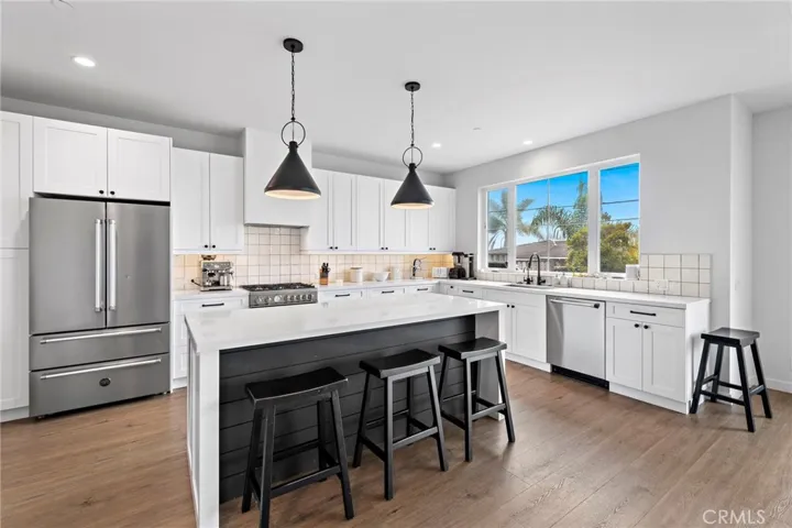 21562 Treetop Lane, Laguna Beach, California 92651