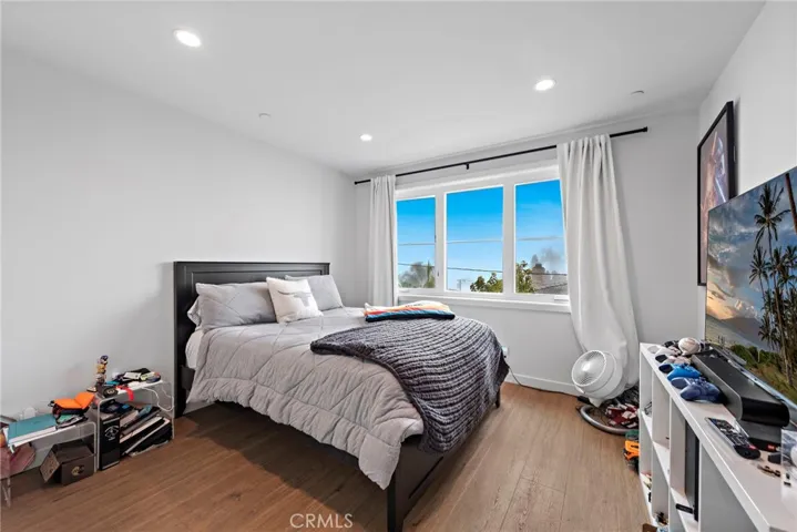 21562 Treetop Lane, Laguna Beach, California 92651
