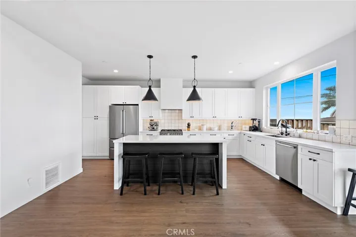 21562 Treetop Lane, Laguna Beach, California 92651