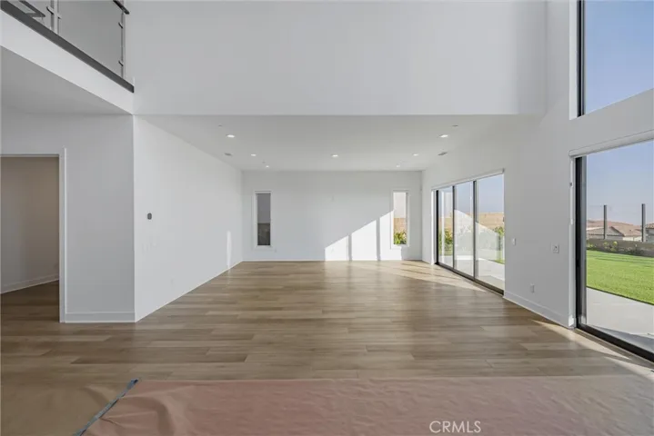 20422 W Willoughby Lane, Porter Ranch, California 91326