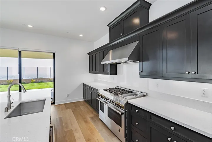 20422 W Willoughby Lane, Porter Ranch, California 91326