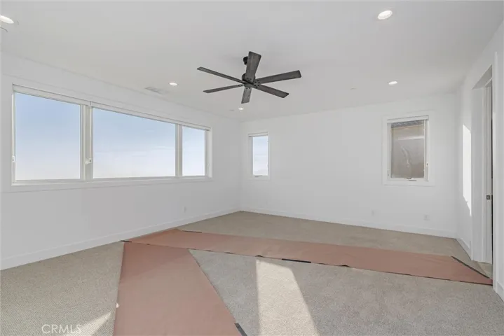 20422 W Willoughby Lane, Porter Ranch, California 91326