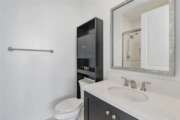 20422 W Willoughby Lane, Porter Ranch, California 91326