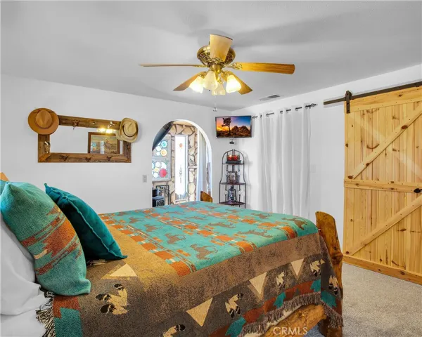 8259 Eneva Street, Yucca Valley, California 92284