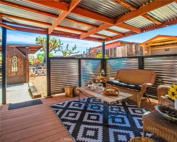 8259 Eneva Street, Yucca Valley, California 92284