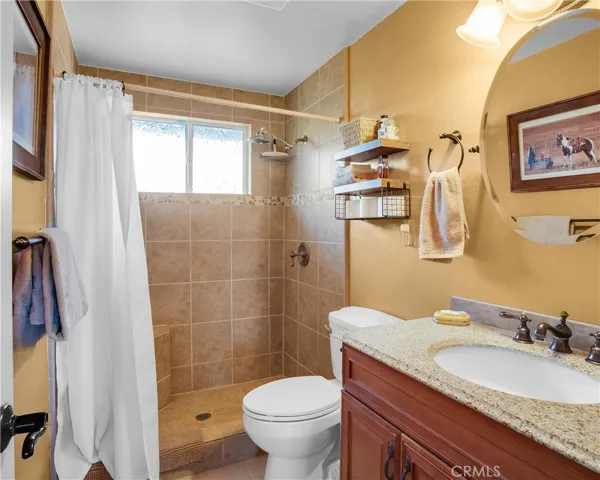 8259 Eneva Street, Yucca Valley, California 92284