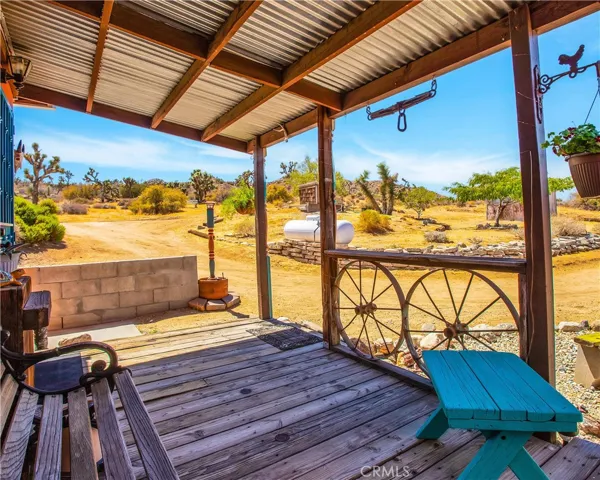 8259 Eneva Street, Yucca Valley, California 92284