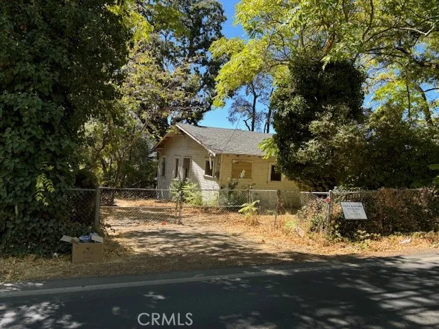 13775 Lakeshore Drive, Clearlake, California 95422